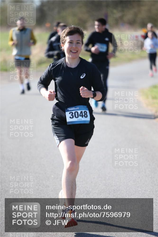 06.04.2025 - 44. Internationalen Wilhelmsburger Insellauf Jannik Wohlers http://msf.ph/oto/7596979 06.04.2025 10:35:51 Laufen 3048 meine-sportfotos.de