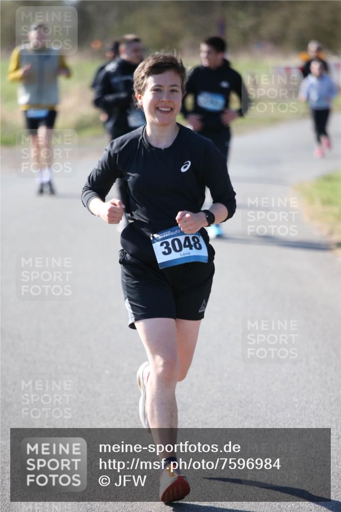 06.04.2025 - 44. Internationalen Wilhelmsburger Insellauf Jannik Wohlers http://msf.ph/oto/7596984 06.04.2025 10:35:51 Laufen 3048 meine-sportfotos.de