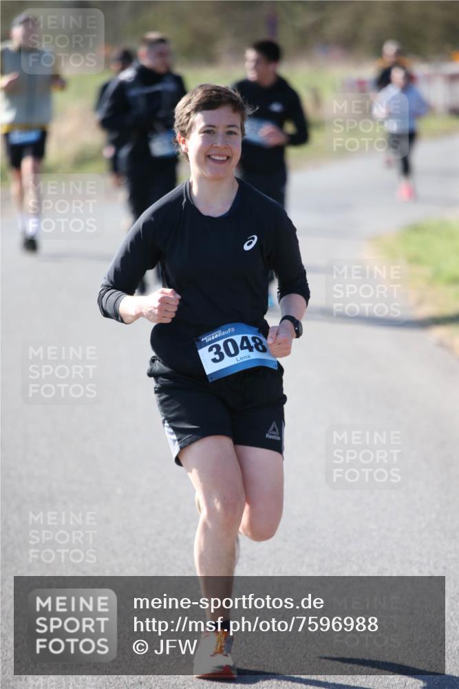06.04.2025 - 44. Internationalen Wilhelmsburger Insellauf Jannik Wohlers http://msf.ph/oto/7596988 06.04.2025 10:35:52 Laufen 3048 meine-sportfotos.de