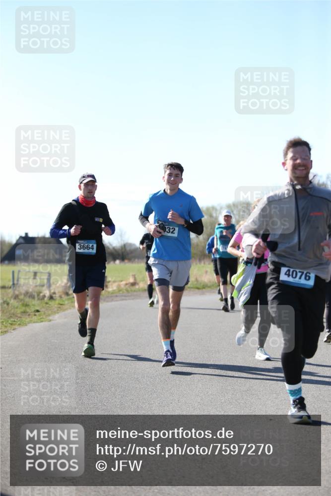 06.04.2025 - 44. Internationalen Wilhelmsburger Insellauf Jannik Wohlers http://msf.ph/oto/7597270 06.04.2025 10:36:18 Laufen 3664, 32, 4076 meine-sportfotos.de