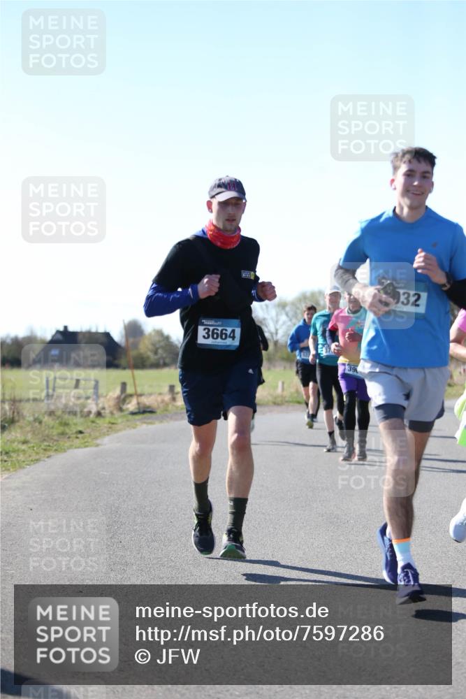 06.04.2025 - 44. Internationalen Wilhelmsburger Insellauf Jannik Wohlers http://msf.ph/oto/7597286 06.04.2025 10:36:19 Laufen 3664, 39, 32 meine-sportfotos.de