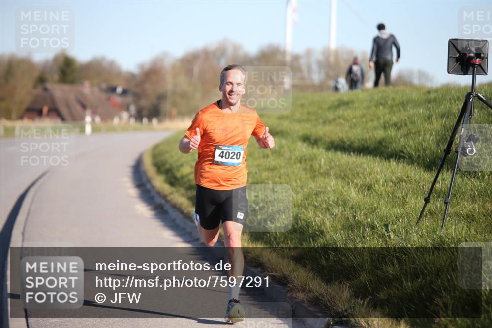 06.04.2025 - 44. Internationalen Wilhelmsburger Insellauf Jannik Wohlers http://msf.ph/oto/7597291 06.04.2025 09:15:35 Laufen 4020 meine-sportfotos.de