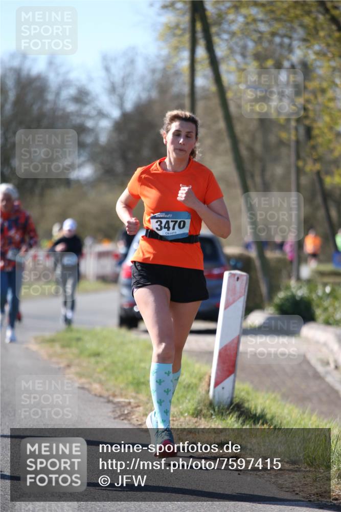 06.04.2025 - 44. Internationalen Wilhelmsburger Insellauf Jannik Wohlers http://msf.ph/oto/7597415 06.04.2025 10:36:30 Laufen 3470 meine-sportfotos.de
