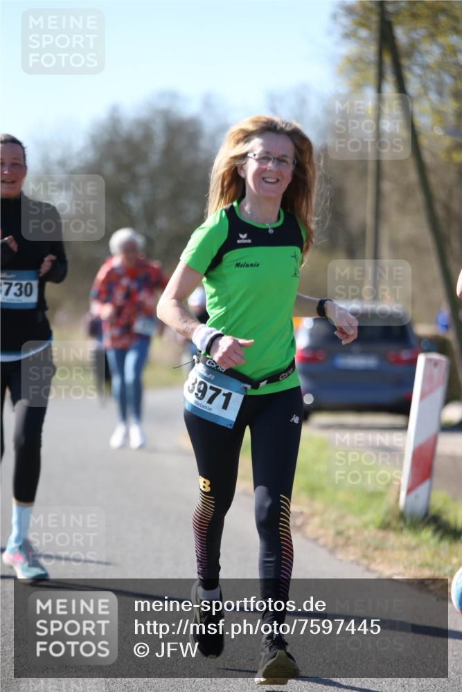 06.04.2025 - 44. Internationalen Wilhelmsburger Insellauf Jannik Wohlers http://msf.ph/oto/7597445 06.04.2025 10:36:31 Laufen 730, 3971 meine-sportfotos.de
