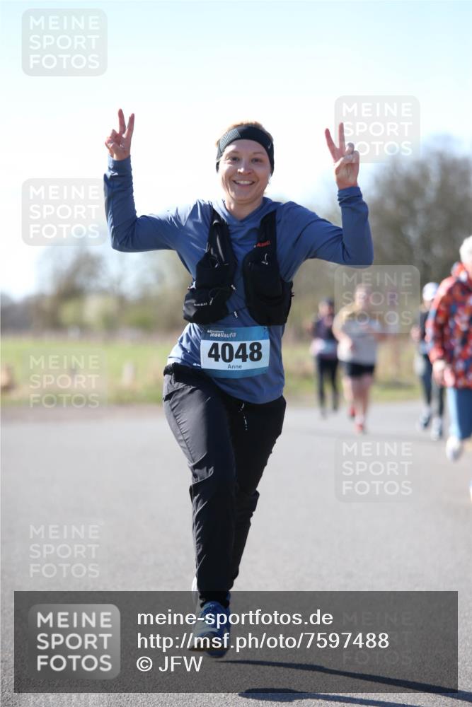 06.04.2025 - 44. Internationalen Wilhelmsburger Insellauf Jannik Wohlers http://msf.ph/oto/7597488 06.04.2025 10:36:34 Laufen 4048 meine-sportfotos.de