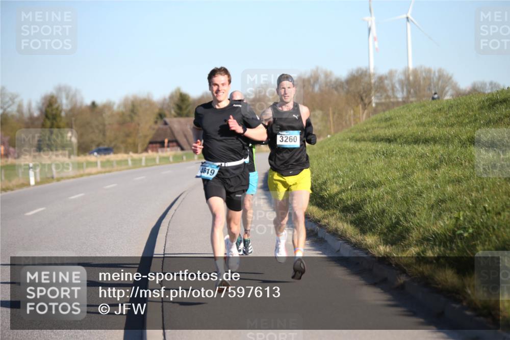 06.04.2025 - 44. Internationalen Wilhelmsburger Insellauf Jannik Wohlers http://msf.ph/oto/7597613 06.04.2025 09:16:35 Laufen 4819, 3260 meine-sportfotos.de