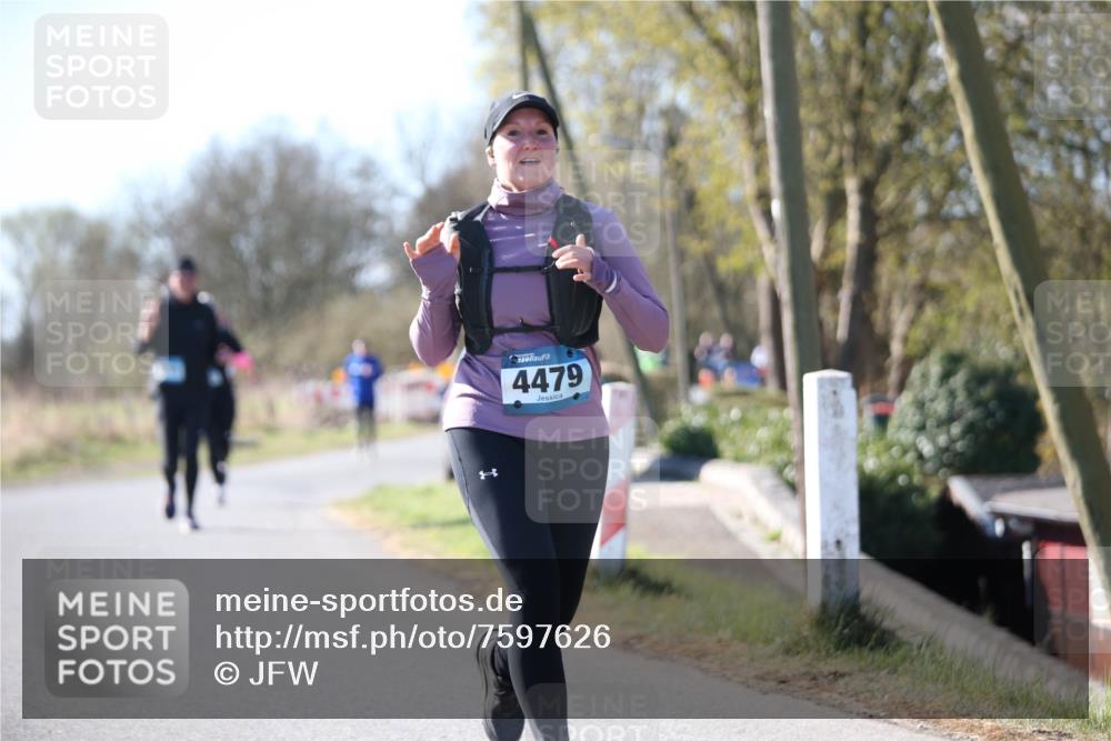 06.04.2025 - 44. Internationalen Wilhelmsburger Insellauf Jannik Wohlers http://msf.ph/oto/7597626 06.04.2025 10:36:45 Laufen 4479 meine-sportfotos.de