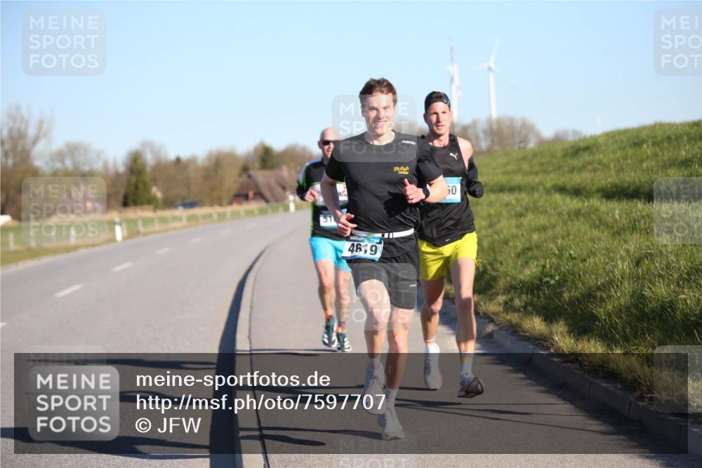 06.04.2025 - 44. Internationalen Wilhelmsburger Insellauf Jannik Wohlers http://msf.ph/oto/7597707 06.04.2025 09:16:36 Laufen 4619, 50 meine-sportfotos.de