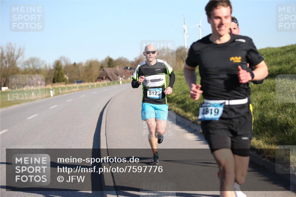 06.04.2025 - 44. Internationalen Wilhelmsburger Insellauf Jannik Wohlers http://msf.ph/oto/7597776 06.04.2025 09:16:37 Laufen 5123, 4619 meine-sportfotos.de