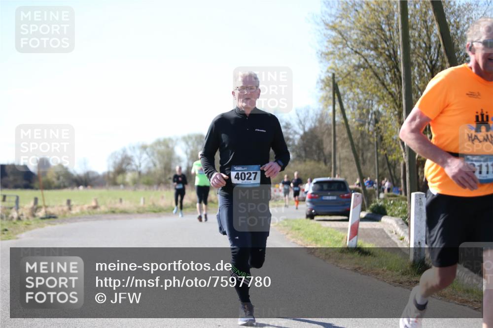 06.04.2025 - 44. Internationalen Wilhelmsburger Insellauf Jannik Wohlers http://msf.ph/oto/7597780 06.04.2025 10:37:11 Laufen 4027, 111 meine-sportfotos.de