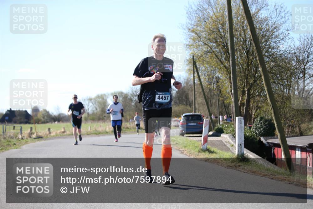 06.04.2025 - 44. Internationalen Wilhelmsburger Insellauf Jannik Wohlers http://msf.ph/oto/7597894 06.04.2025 10:37:28 Laufen 4457 meine-sportfotos.de