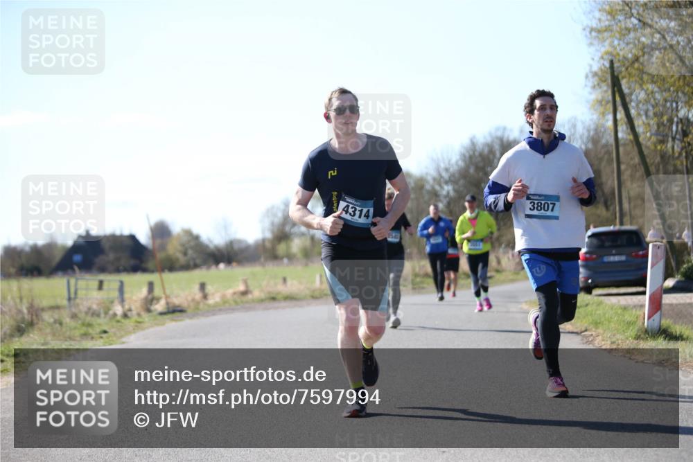 06.04.2025 - 44. Internationalen Wilhelmsburger Insellauf Jannik Wohlers http://msf.ph/oto/7597994 06.04.2025 10:37:33 Laufen 4314, 158, 3807 meine-sportfotos.de