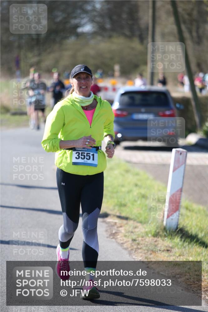 06.04.2025 - 44. Internationalen Wilhelmsburger Insellauf Jannik Wohlers http://msf.ph/oto/7598033 06.04.2025 10:37:38 Laufen 3551 meine-sportfotos.de