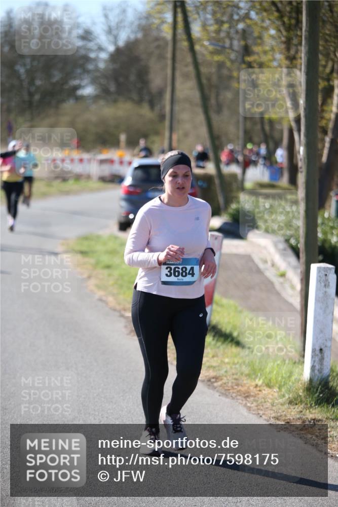 06.04.2025 - 44. Internationalen Wilhelmsburger Insellauf Jannik Wohlers http://msf.ph/oto/7598175 06.04.2025 10:38:00 Laufen 3684 meine-sportfotos.de