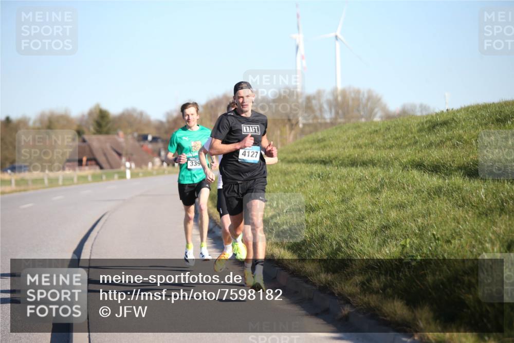 06.04.2025 - 44. Internationalen Wilhelmsburger Insellauf Jannik Wohlers http://msf.ph/oto/7598182 06.04.2025 09:17:12 Laufen 339, 4127 meine-sportfotos.de