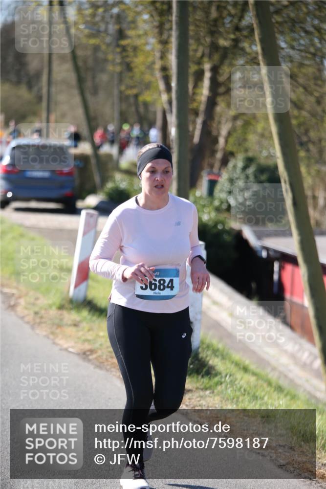06.04.2025 - 44. Internationalen Wilhelmsburger Insellauf Jannik Wohlers http://msf.ph/oto/7598187 06.04.2025 10:38:01 Laufen 3684 meine-sportfotos.de