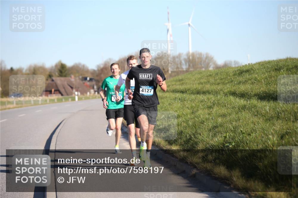06.04.2025 - 44. Internationalen Wilhelmsburger Insellauf Jannik Wohlers http://msf.ph/oto/7598197 06.04.2025 09:17:12 Laufen 37, 4127 meine-sportfotos.de