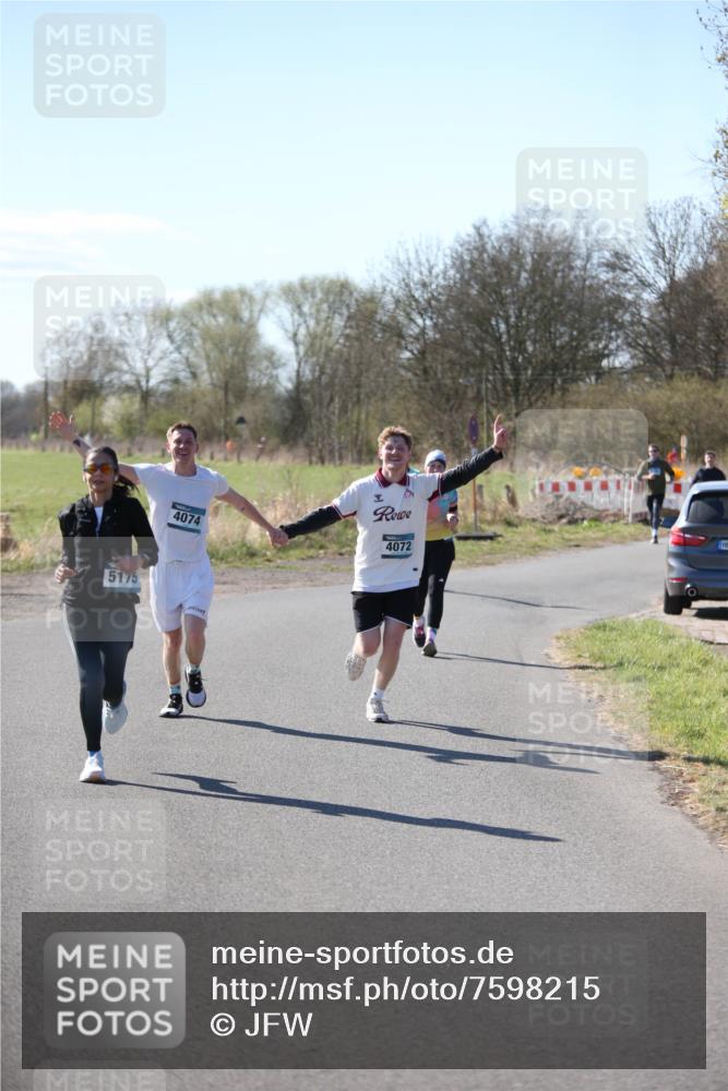 06.04.2025 - 44. Internationalen Wilhelmsburger Insellauf Jannik Wohlers http://msf.ph/oto/7598215 06.04.2025 10:38:03 Laufen 5175, 4074, 4072 meine-sportfotos.de