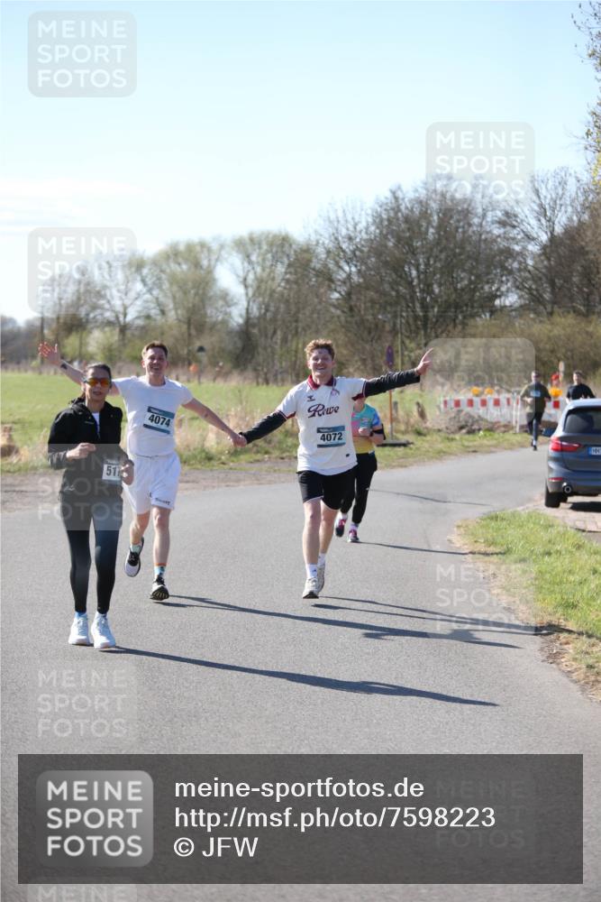 06.04.2025 - 44. Internationalen Wilhelmsburger Insellauf Jannik Wohlers http://msf.ph/oto/7598223 06.04.2025 10:38:03 Laufen 51, 4074, 4072 meine-sportfotos.de
