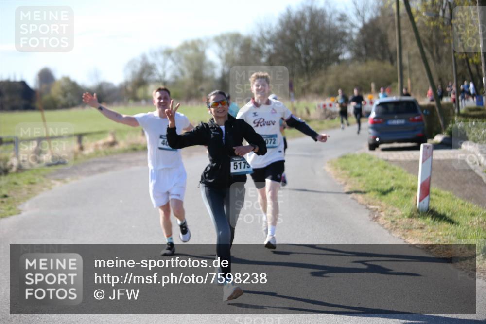 06.04.2025 - 44. Internationalen Wilhelmsburger Insellauf Jannik Wohlers http://msf.ph/oto/7598238 06.04.2025 10:38:05 Laufen 40, 5175, 072 meine-sportfotos.de