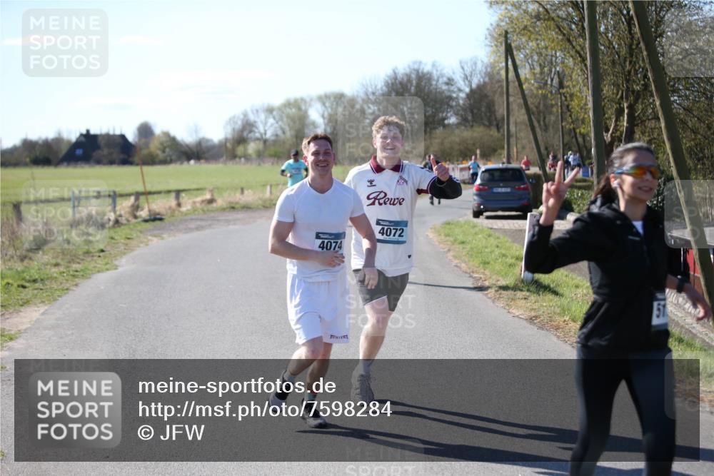 06.04.2025 - 44. Internationalen Wilhelmsburger Insellauf Jannik Wohlers http://msf.ph/oto/7598284 06.04.2025 10:38:07 Laufen 4074, 4072, 51 meine-sportfotos.de