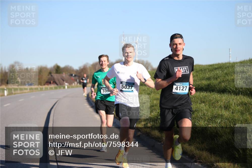06.04.2025 - 44. Internationalen Wilhelmsburger Insellauf Jannik Wohlers http://msf.ph/oto/7598344 06.04.2025 09:17:14 Laufen 339, 5037, 4127 meine-sportfotos.de