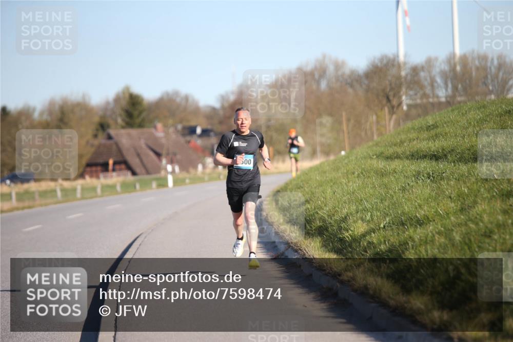 06.04.2025 - 44. Internationalen Wilhelmsburger Insellauf Jannik Wohlers http://msf.ph/oto/7598474 06.04.2025 09:17:19 Laufen 500 meine-sportfotos.de
