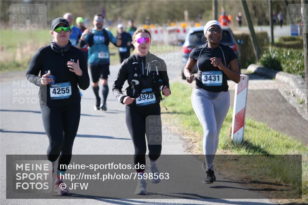 06.04.2025 - 44. Internationalen Wilhelmsburger Insellauf Jannik Wohlers http://msf.ph/oto/7598563 06.04.2025 10:38:38 Laufen 4255, 3142, 3928, 3431 meine-sportfotos.de