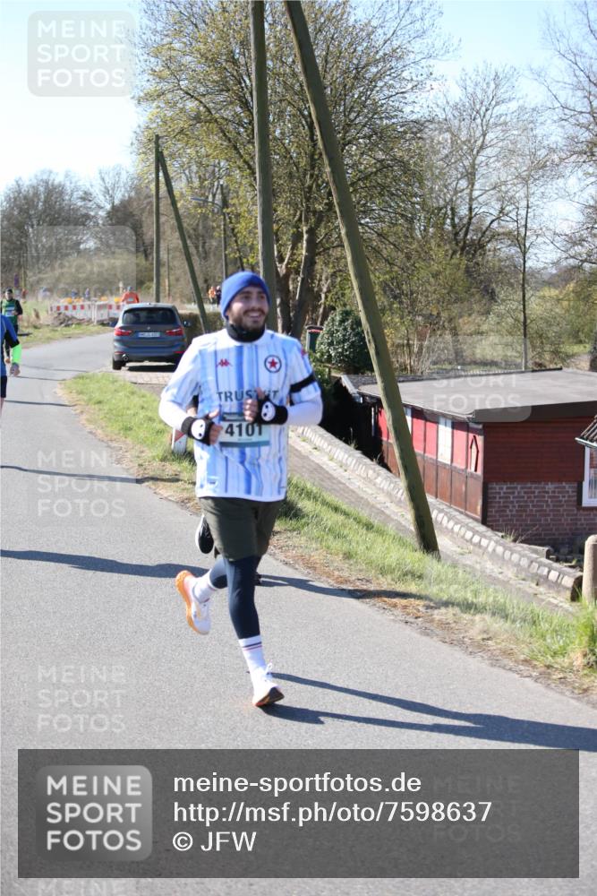 06.04.2025 - 44. Internationalen Wilhelmsburger Insellauf Jannik Wohlers http://msf.ph/oto/7598637 06.04.2025 10:38:42 Laufen 431, 4322, 4101 meine-sportfotos.de
