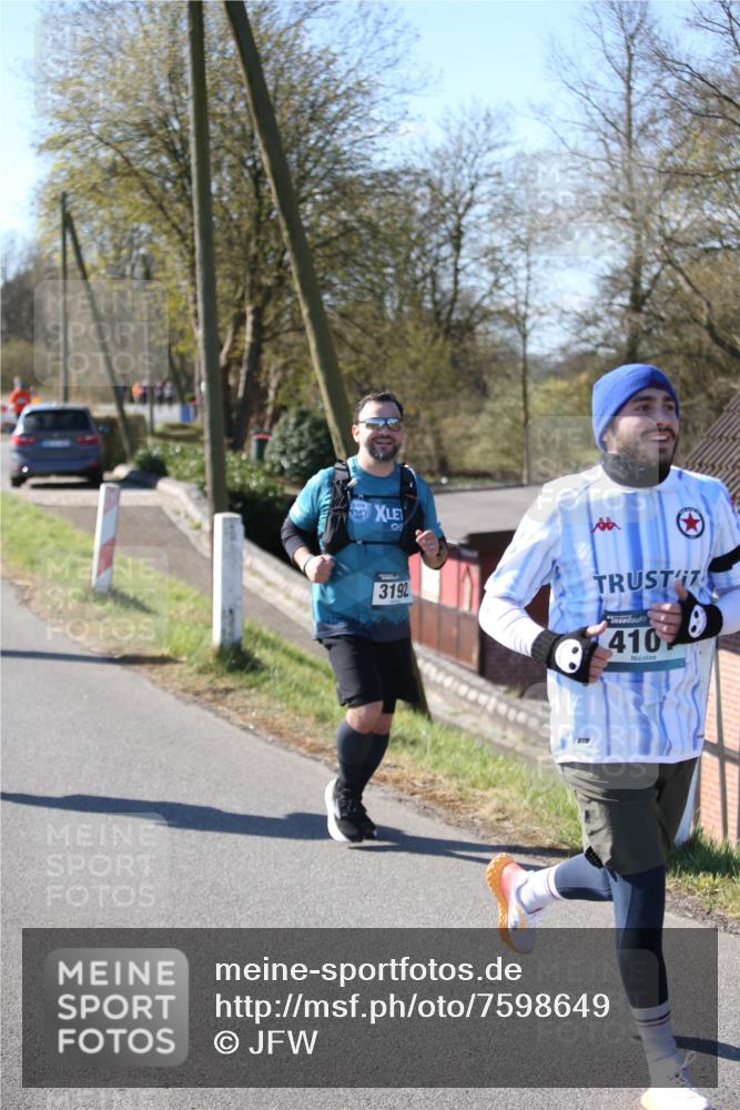 06.04.2025 - 44. Internationalen Wilhelmsburger Insellauf Jannik Wohlers http://msf.ph/oto/7598649 06.04.2025 10:38:43 Laufen 0, 3192, 410 meine-sportfotos.de