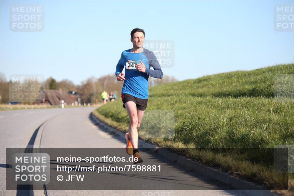 06.04.2025 - 44. Internationalen Wilhelmsburger Insellauf Jannik Wohlers http://msf.ph/oto/7598881 06.04.2025 09:17:59 Laufen 347 meine-sportfotos.de