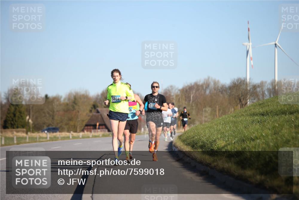 06.04.2025 - 44. Internationalen Wilhelmsburger Insellauf Jannik Wohlers http://msf.ph/oto/7599018 06.04.2025 09:18:14 Laufen 5001, 59, 519, 4677 meine-sportfotos.de