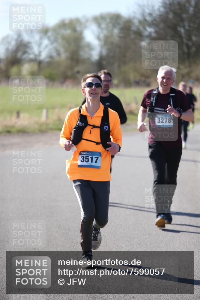 06.04.2025 - 44. Internationalen Wilhelmsburger Insellauf Jannik Wohlers http://msf.ph/oto/7599057 06.04.2025 10:39:33 Laufen 3278, 3517 meine-sportfotos.de