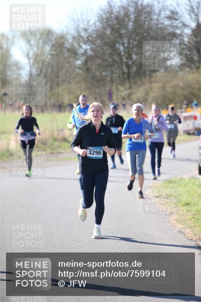 06.04.2025 - 44. Internationalen Wilhelmsburger Insellauf Jannik Wohlers http://msf.ph/oto/7599104 06.04.2025 10:39:39 Laufen 3296, 5073 meine-sportfotos.de