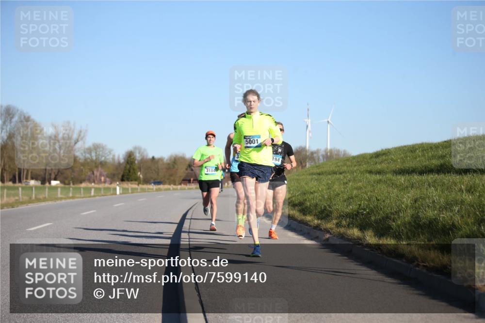 06.04.2025 - 44. Internationalen Wilhelmsburger Insellauf Jannik Wohlers http://msf.ph/oto/7599140 06.04.2025 09:18:18 Laufen 3184, 5001, 194 meine-sportfotos.de