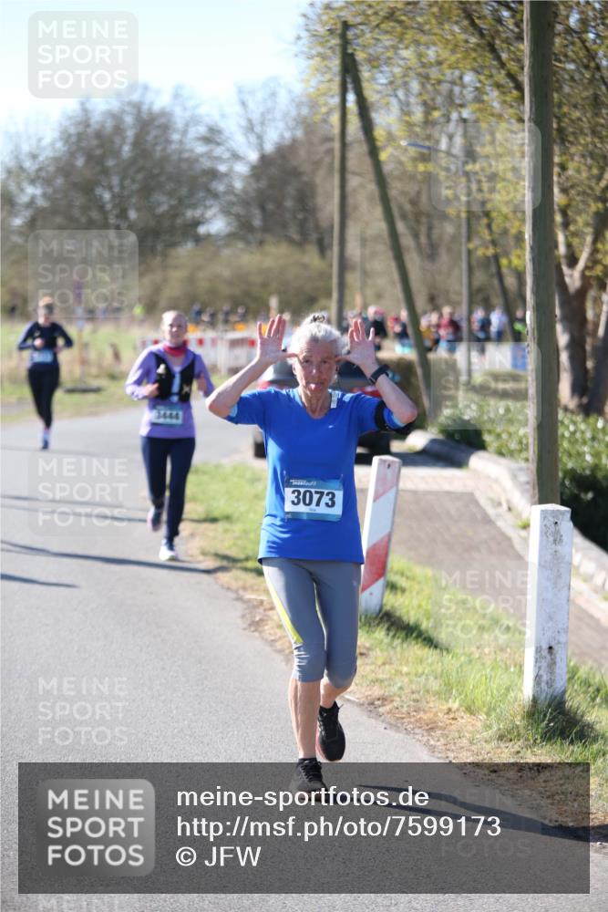 06.04.2025 - 44. Internationalen Wilhelmsburger Insellauf Jannik Wohlers http://msf.ph/oto/7599173 06.04.2025 10:39:45 Laufen 3073 meine-sportfotos.de