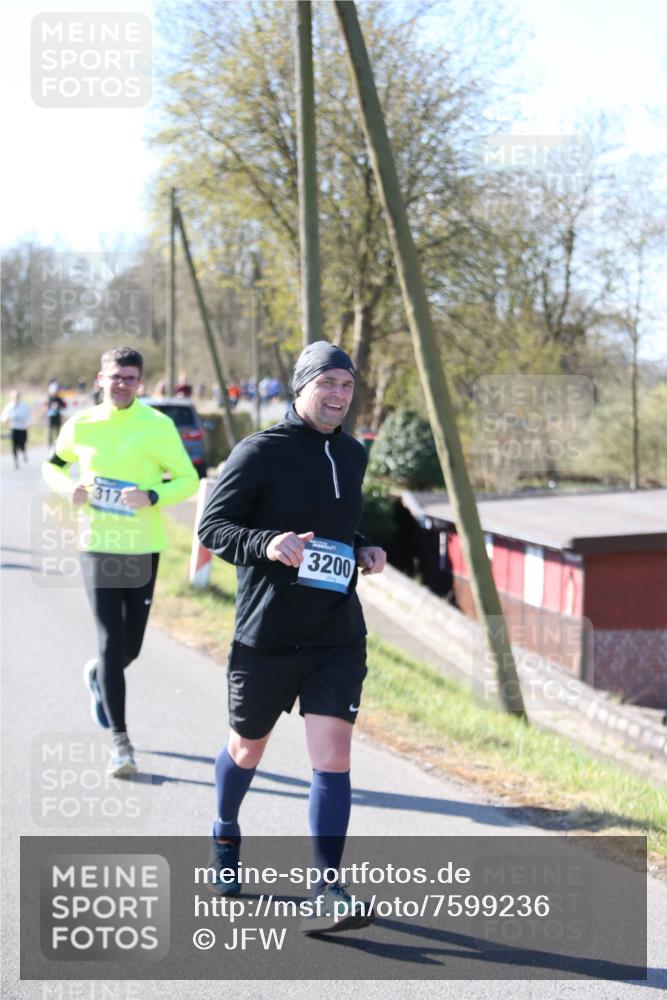 06.04.2025 - 44. Internationalen Wilhelmsburger Insellauf Jannik Wohlers http://msf.ph/oto/7599236 06.04.2025 10:39:52 Laufen 3178, 3200 meine-sportfotos.de