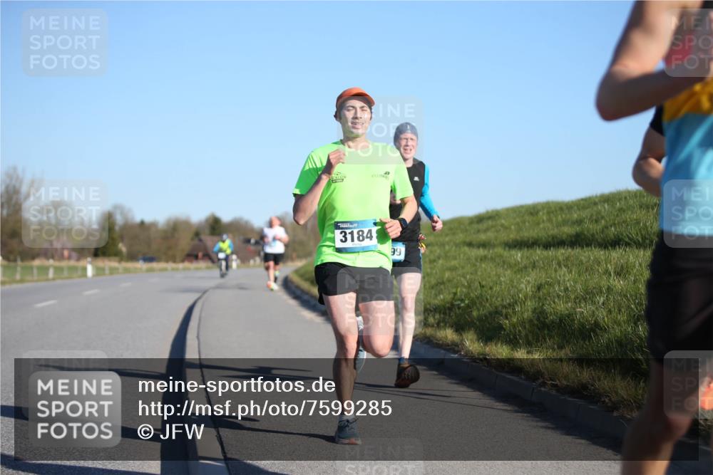 06.04.2025 - 44. Internationalen Wilhelmsburger Insellauf Jannik Wohlers http://msf.ph/oto/7599285 06.04.2025 09:18:20 Laufen 31848, 99 meine-sportfotos.de