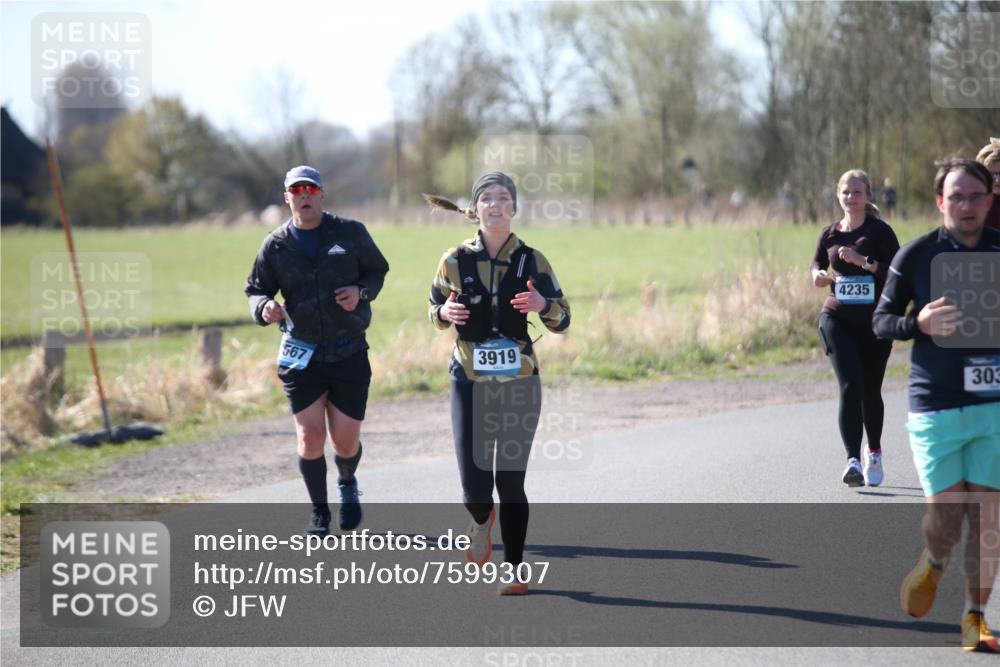 06.04.2025 - 44. Internationalen Wilhelmsburger Insellauf Jannik Wohlers http://msf.ph/oto/7599307 06.04.2025 10:40:08 Laufen 3919, 567, 4235, 303 meine-sportfotos.de