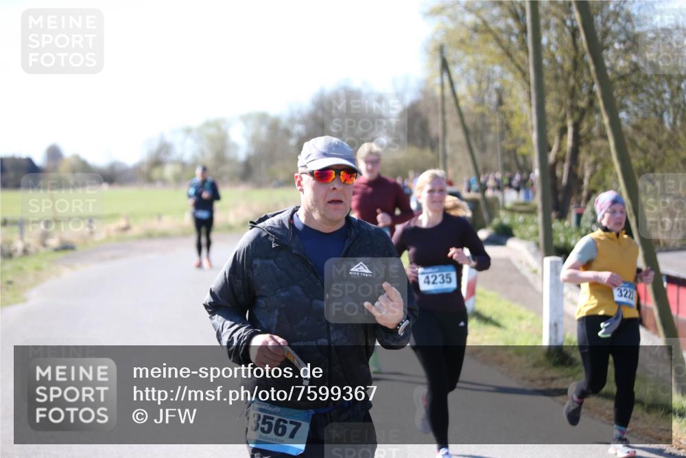 06.04.2025 - 44. Internationalen Wilhelmsburger Insellauf Jannik Wohlers http://msf.ph/oto/7599367 06.04.2025 10:40:15 Laufen 3567, 4235, 322 meine-sportfotos.de