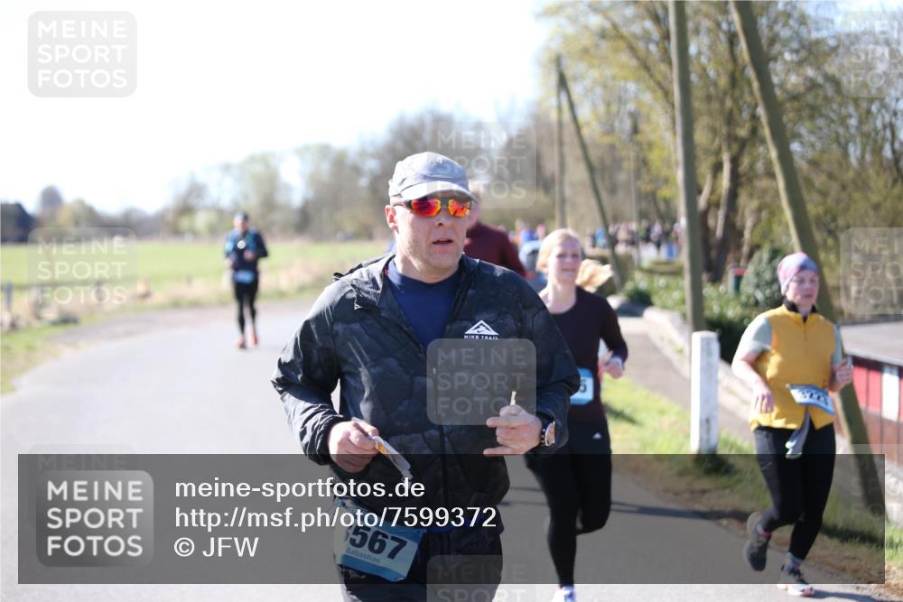 06.04.2025 - 44. Internationalen Wilhelmsburger Insellauf Jannik Wohlers http://msf.ph/oto/7599372 06.04.2025 10:40:15 Laufen 567 meine-sportfotos.de