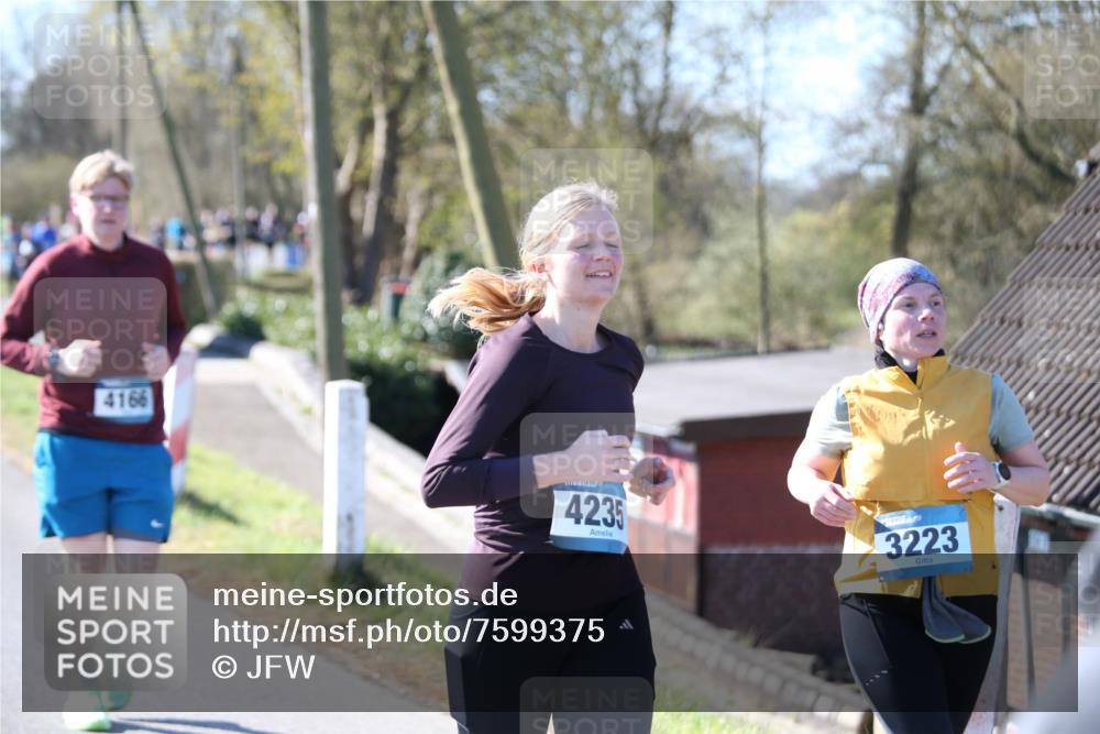 06.04.2025 - 44. Internationalen Wilhelmsburger Insellauf Jannik Wohlers http://msf.ph/oto/7599375 06.04.2025 10:40:16 Laufen 4166, 4235, 3223 meine-sportfotos.de