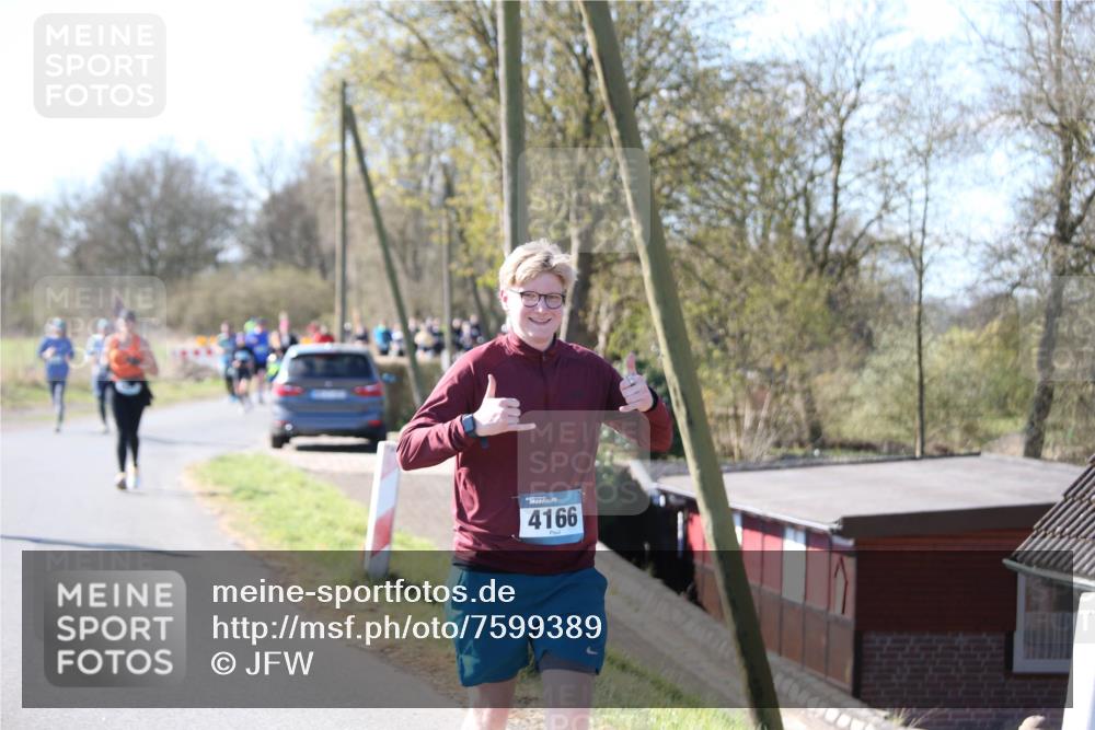 06.04.2025 - 44. Internationalen Wilhelmsburger Insellauf Jannik Wohlers http://msf.ph/oto/7599389 06.04.2025 10:40:16 Laufen 4166 meine-sportfotos.de