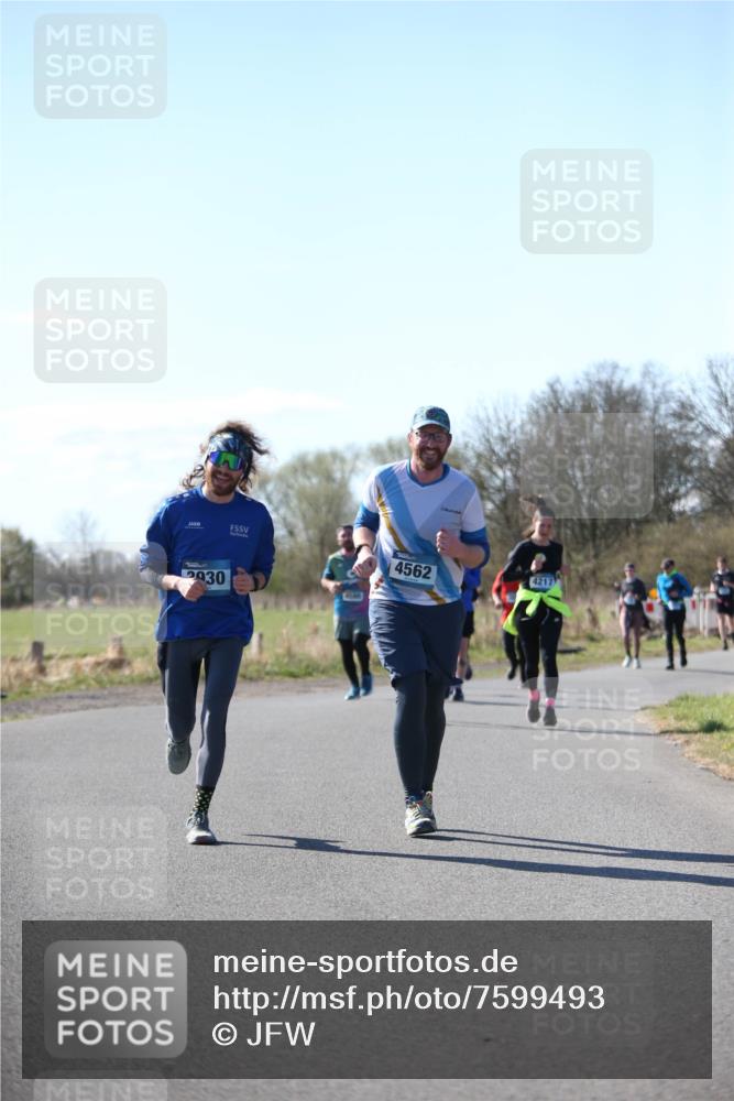 06.04.2025 - 44. Internationalen Wilhelmsburger Insellauf Jannik Wohlers http://msf.ph/oto/7599493 06.04.2025 10:40:27 Laufen 2930, 4562, 4217 meine-sportfotos.de