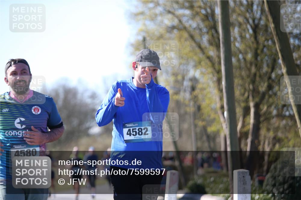 06.04.2025 - 44. Internationalen Wilhelmsburger Insellauf Jannik Wohlers http://msf.ph/oto/7599597 06.04.2025 10:40:37 Laufen 4580, 4582 meine-sportfotos.de