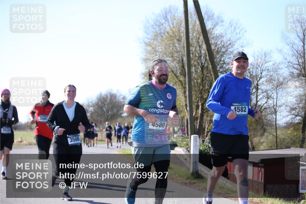 06.04.2025 - 44. Internationalen Wilhelmsburger Insellauf Jannik Wohlers http://msf.ph/oto/7599627 06.04.2025 10:40:38 Laufen 3533, 308, 3500, 4580, 4582 meine-sportfotos.de