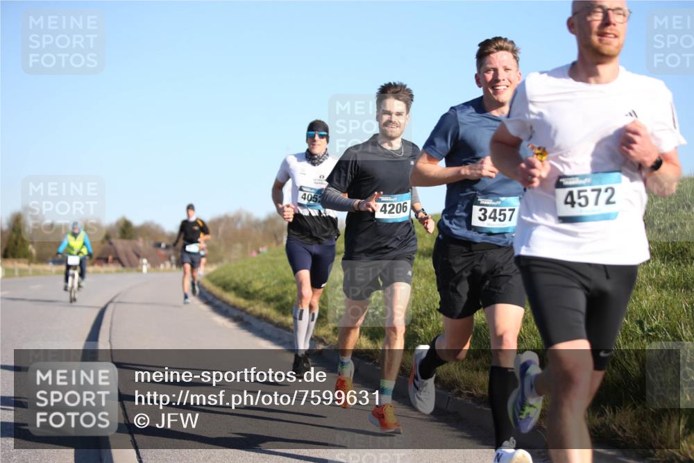 06.04.2025 - 44. Internationalen Wilhelmsburger Insellauf Jannik Wohlers http://msf.ph/oto/7599631 06.04.2025 09:18:27 Laufen 0, 4052, 4206, 3457, 4572 meine-sportfotos.de