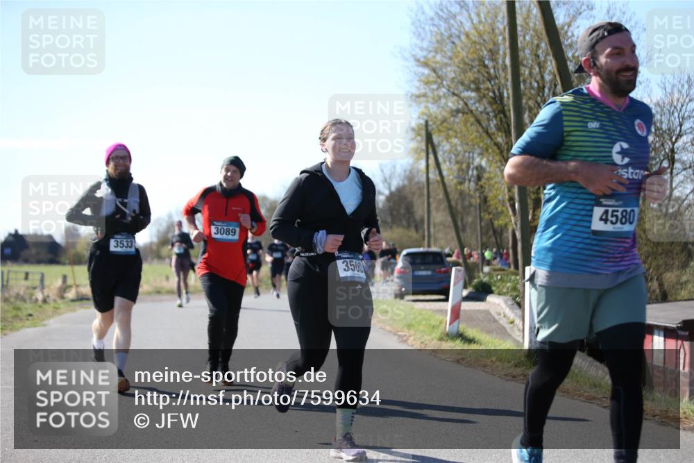 06.04.2025 - 44. Internationalen Wilhelmsburger Insellauf Jannik Wohlers http://msf.ph/oto/7599634 06.04.2025 10:40:38 Laufen 3533, 3089, 3500, 4580 meine-sportfotos.de