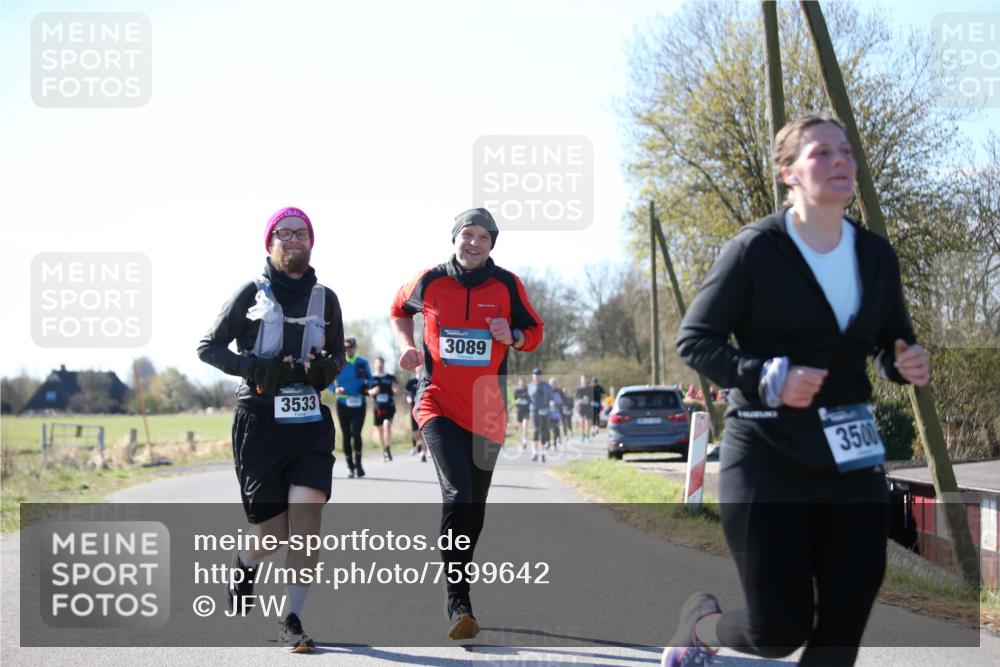 06.04.2025 - 44. Internationalen Wilhelmsburger Insellauf Jannik Wohlers http://msf.ph/oto/7599642 06.04.2025 10:40:39 Laufen 3533, 3089, 3500 meine-sportfotos.de