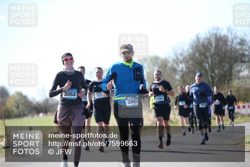 06.04.2025 - 44. Internationalen Wilhelmsburger Insellauf Jannik Wohlers http://msf.ph/oto/7599663 06.04.2025 10:40:43 Laufen 3082, 3010, 3083, 3006, 3026 meine-sportfotos.de